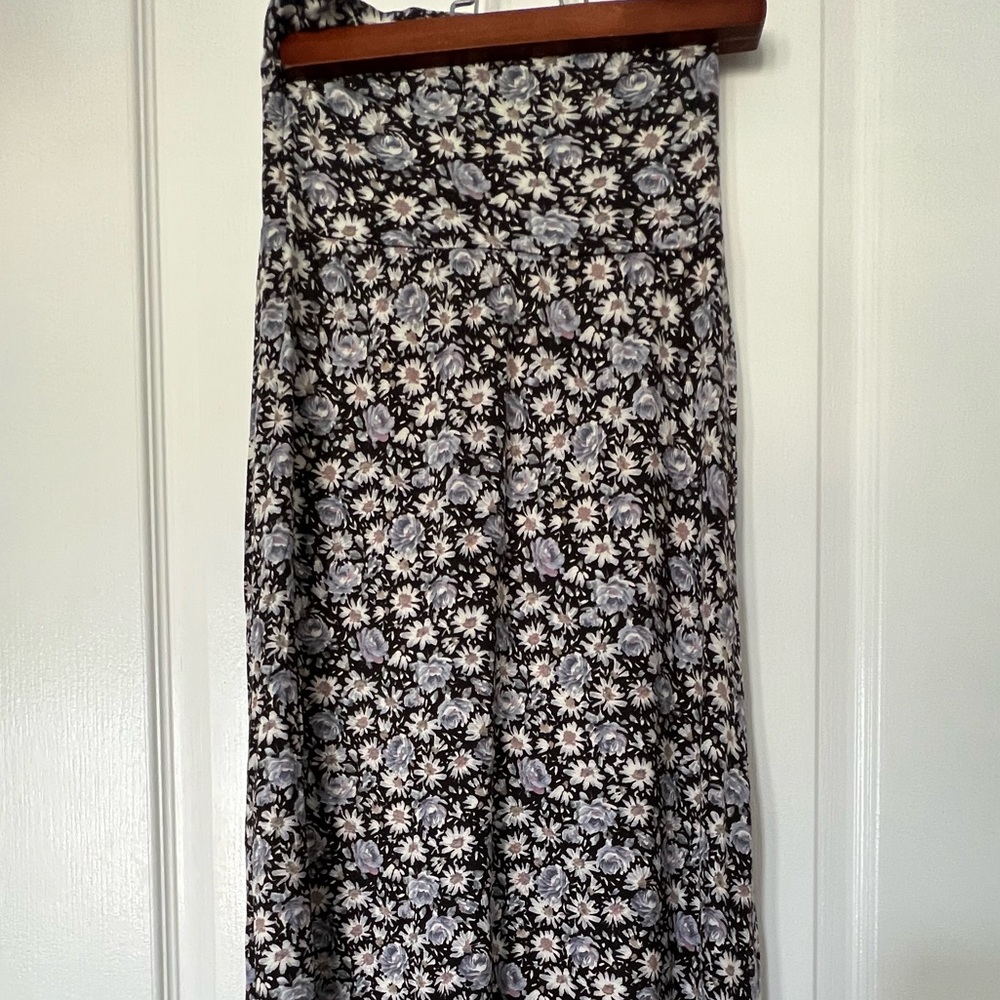 Blue flowery long skirt